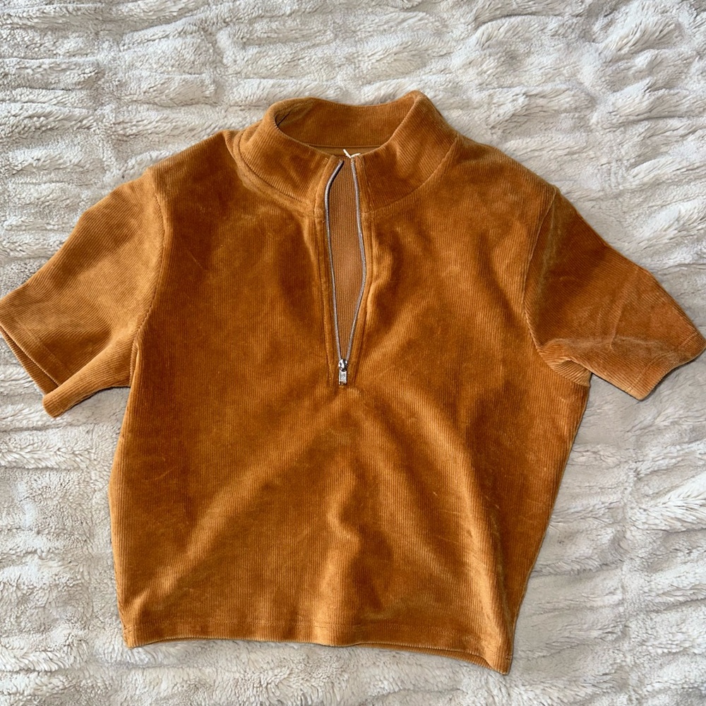 ALO yoga corduroy quarter zip top.